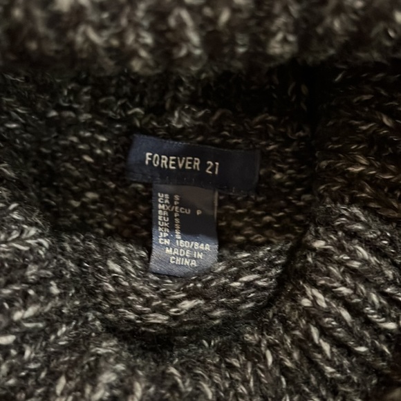 Cozy sweater - Picture 3 of 6